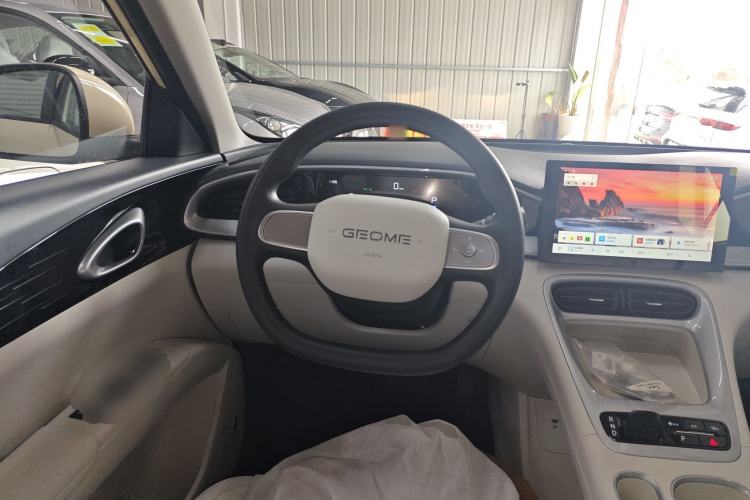 Used Geely Galaxy Geome 2026 Model 410km Carefree Edition Steering Wheel