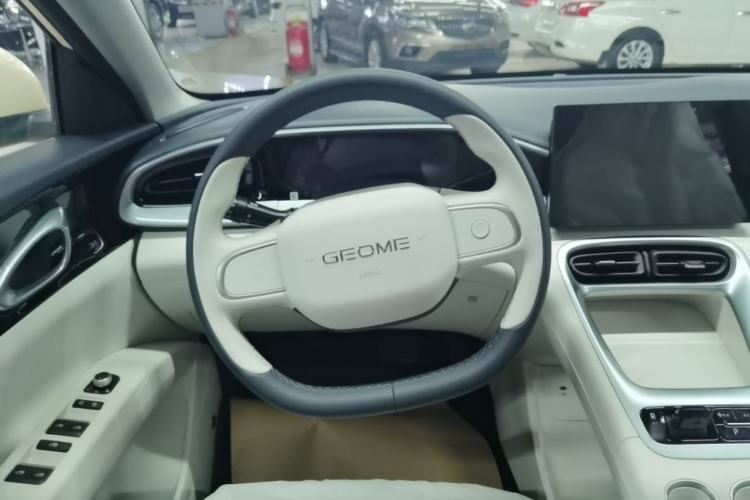 Used Geely Galaxy Geome 2026 Model 310km Youth Edition Steering Wheel
