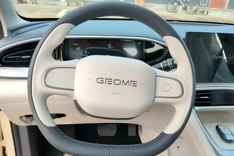 Used Geely Galaxy Geome 2026 Model 310km Youth Edition Steering Wheel