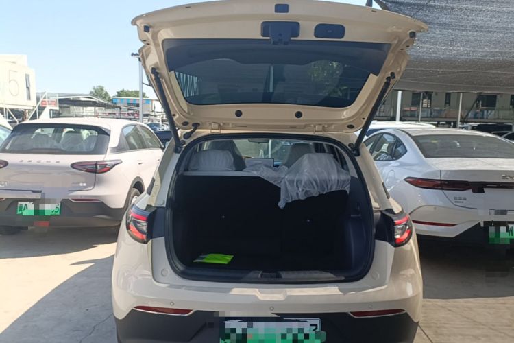 Used Geely Galaxy Geome 2026 Model 310km Dream Edition Trunk