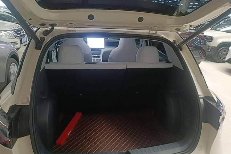 Used Geely Galaxy Geome 2026 Model 310km Dream Edition Trunk