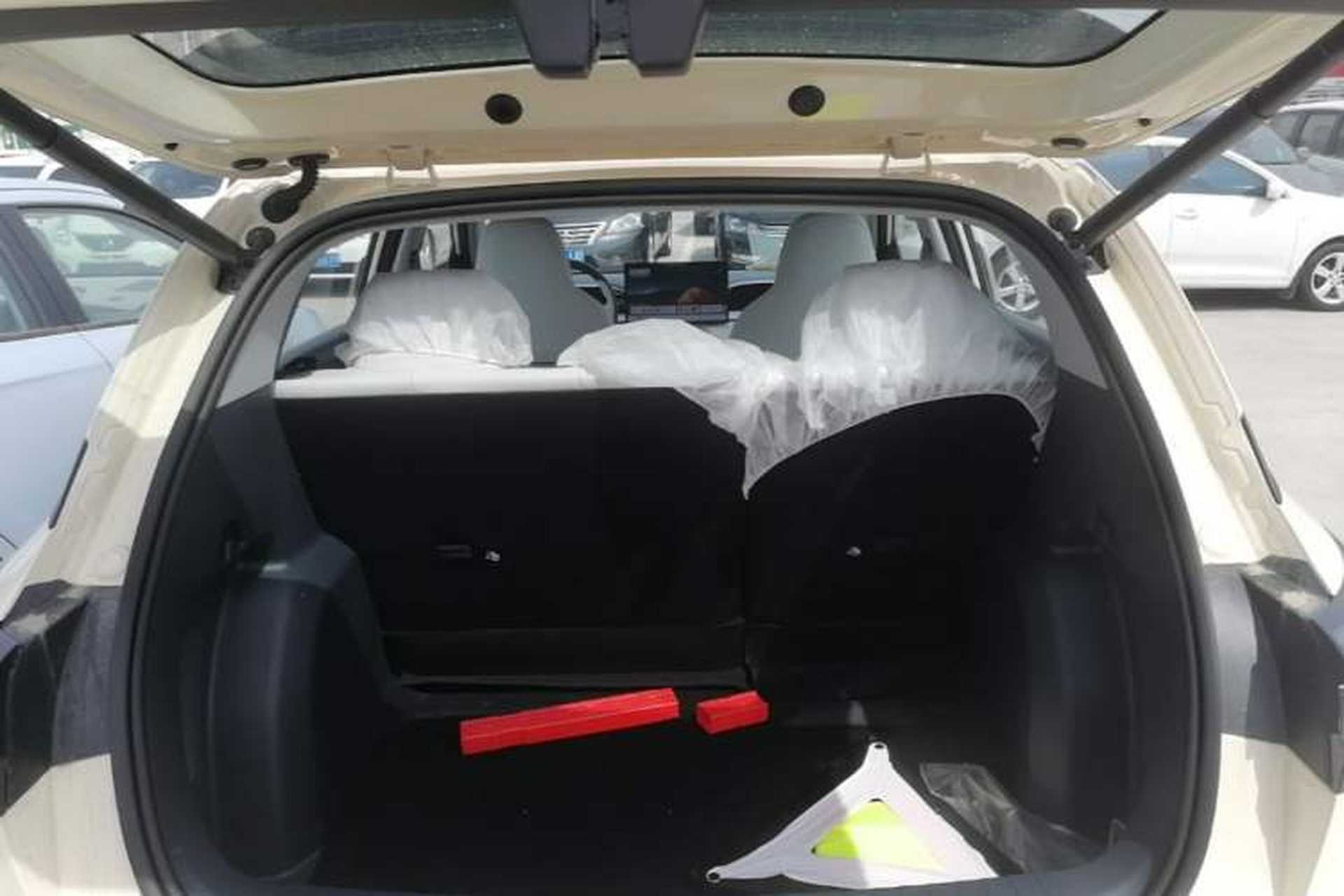 Used Geely Galaxy Geome 2026 Model 310km Dream Edition Trunk