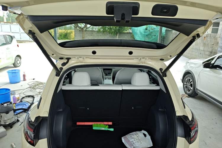 Used Geely Galaxy Geome 2026 Model 310km Dream Edition Trunk