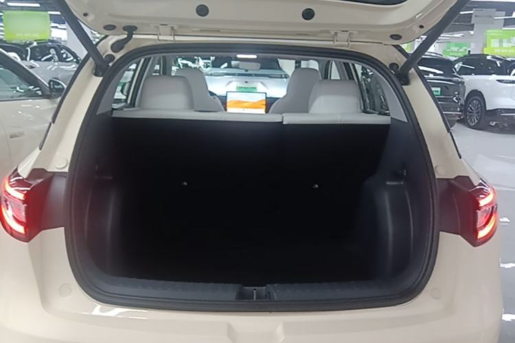 Used Geely Galaxy Geome 2026 Model 310km Dream Edition Trunk