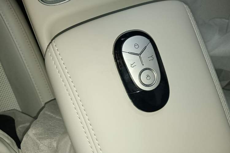Used Geely Galaxy Geome 2026 Model 310km Youth Edition Vehicle Key