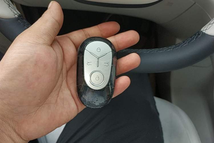Used Geely Galaxy Geome 2026 Model 310km Youth Edition Vehicle Key