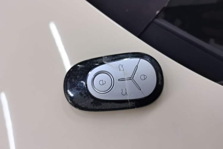Used Geely Galaxy Geome 2026 Model 310km Dream Edition Vehicle Key