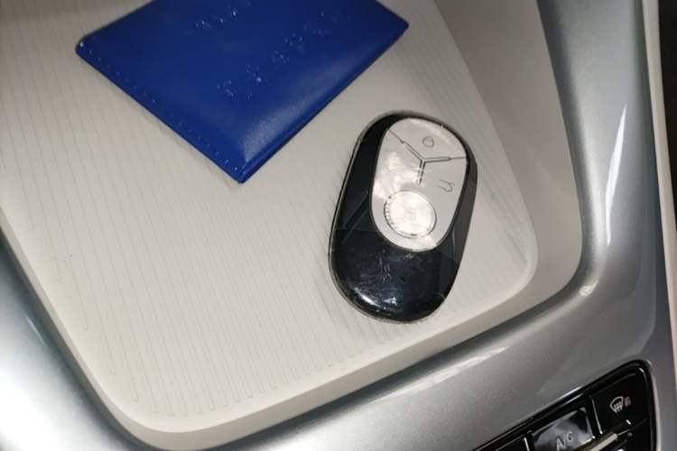 Used Geely Galaxy Geome 2026 Model 310km Youth Edition Vehicle Key