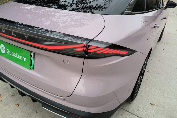 Used Geely Galaxy L6 2024 125km Creative Edition Right Rear Taillight