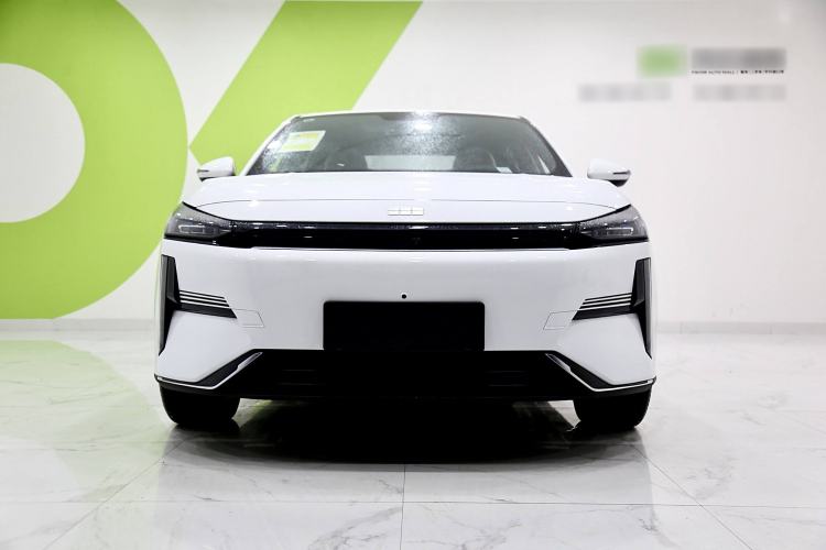 Used Geely Galaxy L6 2025 EM-i 140km Long-Range Version Exterior 4