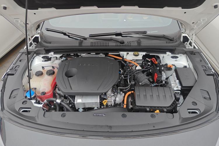Used Geely Galaxy L6 2023 60km PLUS Engine Bay
