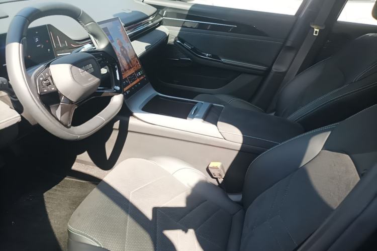 Used Geely Galaxy L6 2023 125km Starship Left Front Seat