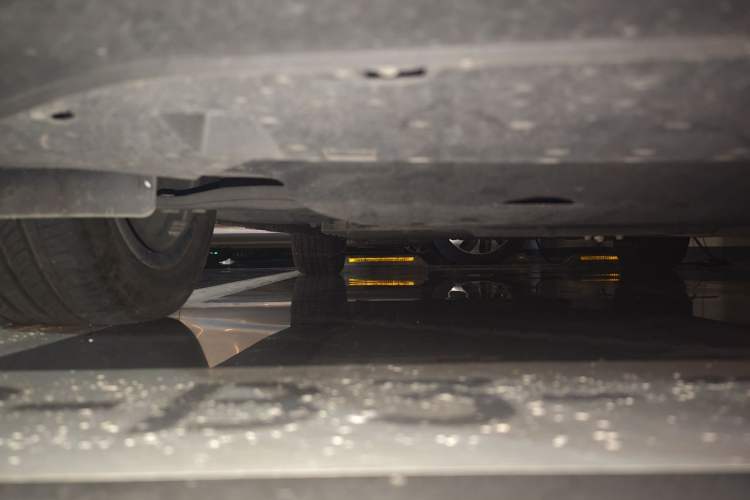Used Geely Galaxy L6 2023 60km PLUS Chassis Front Right