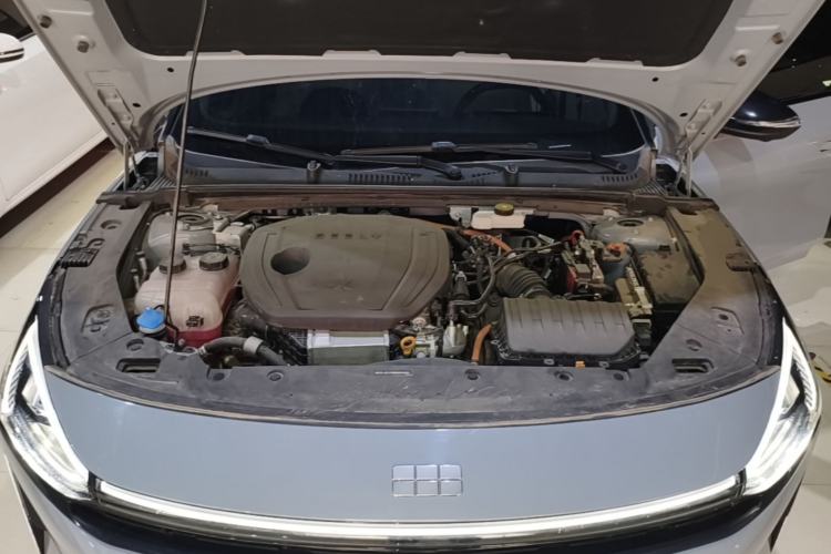 Used Geely Galaxy L6 2023 125km Starship Engine Bay
