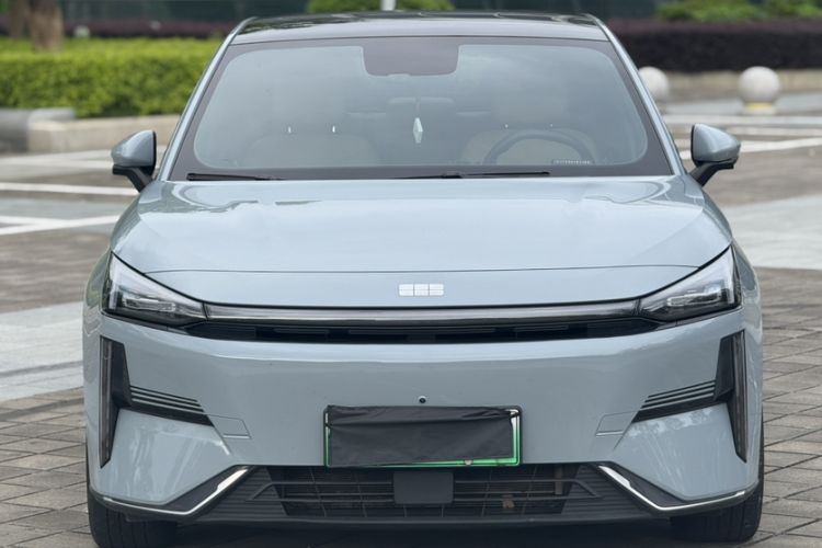 Used Geely Galaxy L6 2023 125km MAX Exterior 7