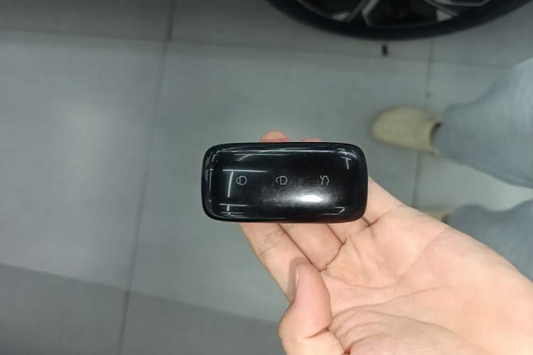 Used Geely Galaxy L6 2023 125km Starship Interior 1