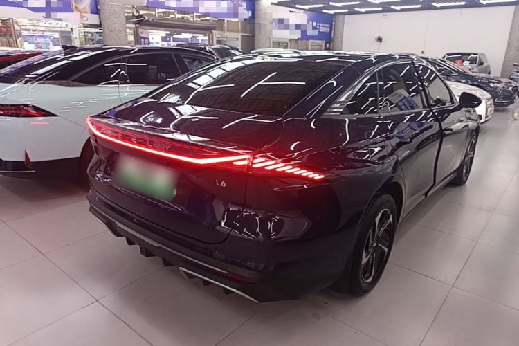 Used Geely Galaxy L6 2023 125km Starship Rear Right 45 Deg