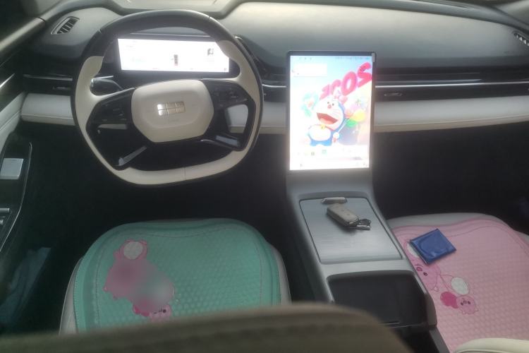 Used Geely Galaxy L6 2023 125km MAX Center Console