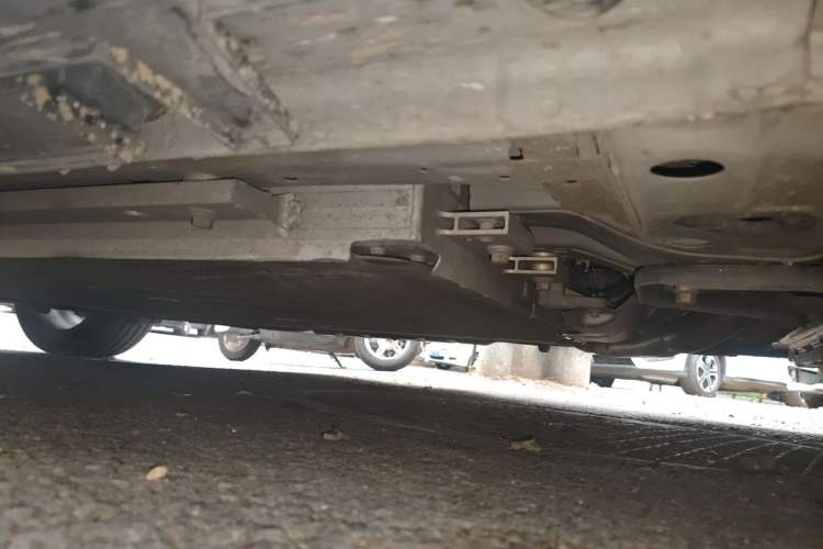 Used Geely Galaxy L6 2023 125km Starship Chassis Front Right