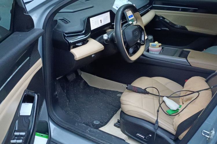 Used Geely Galaxy L6 2023 125km MAX Driver Seat
