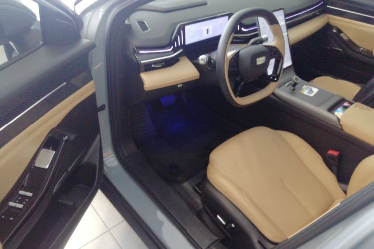 Used Geely Galaxy L6 2023 125km Starship Driver Seat