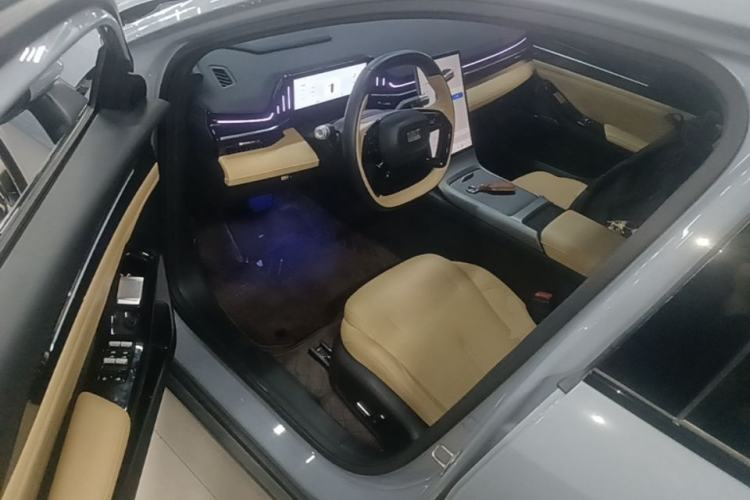 Used Geely Galaxy L6 2023 125km Starship Driver Seat