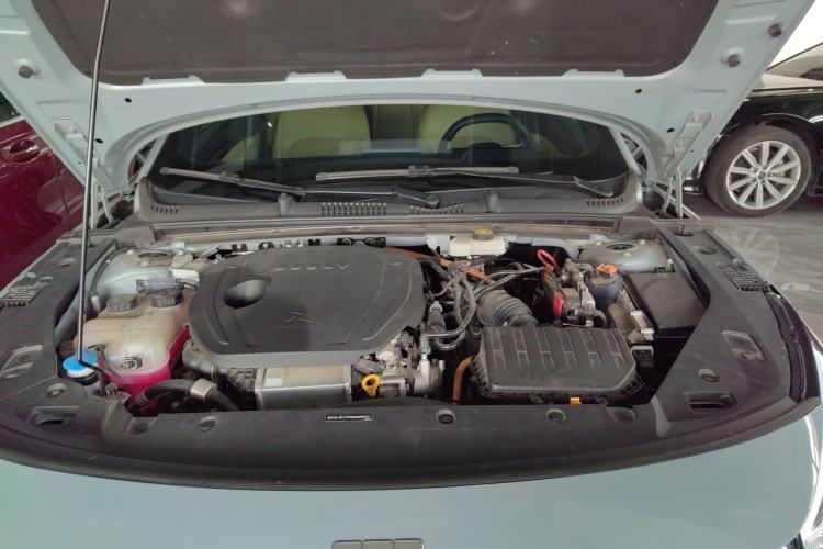 Used Geely Galaxy L6 2023 125km Starship Engine Bay