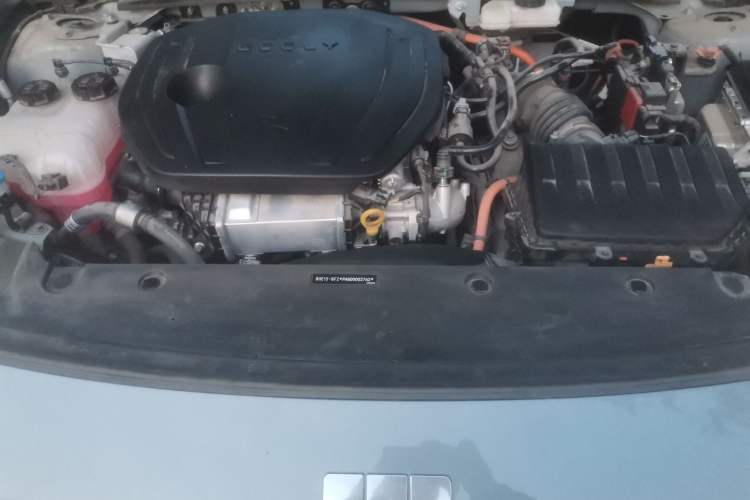 Used Geely Galaxy L6 2023 125km MAX Engine Bay