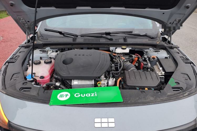 Used Geely Galaxy L6 2023 125km MAX Engine Bay