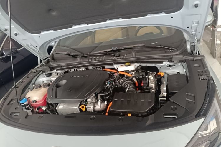 Used Geely Galaxy L6 2023 60km PLUS Engine Bay