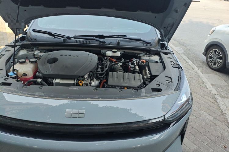 Used Geely Galaxy L6 2023 125km MAX Engine Bay Left