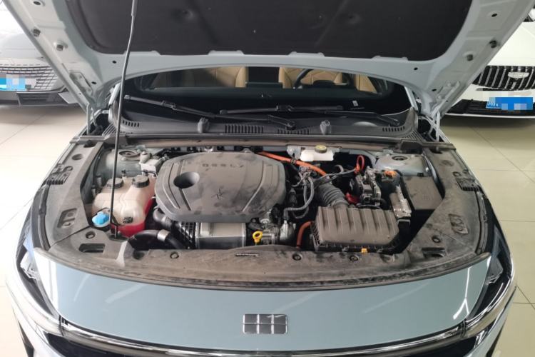 Used Geely Galaxy L6 2023 125km PLUS Engine Bay