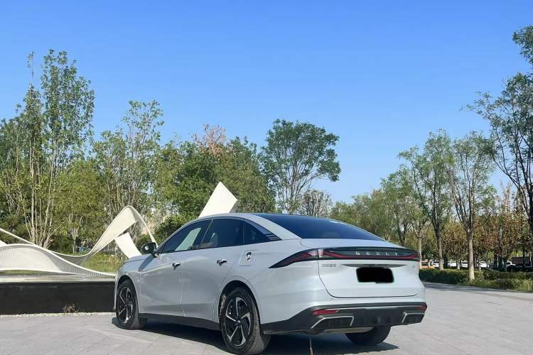 Used Geely Galaxy L6 2023 125km MAX Exterior 2