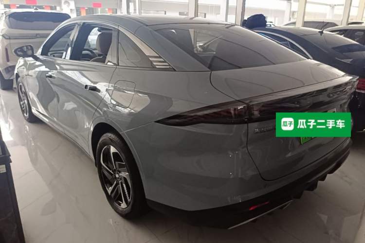 Used Geely Galaxy L6 2023 60km PLUS Exterior 2