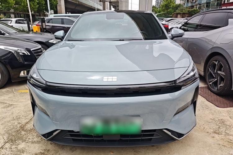 Used Geely Galaxy L6 2023 125km MAX Front