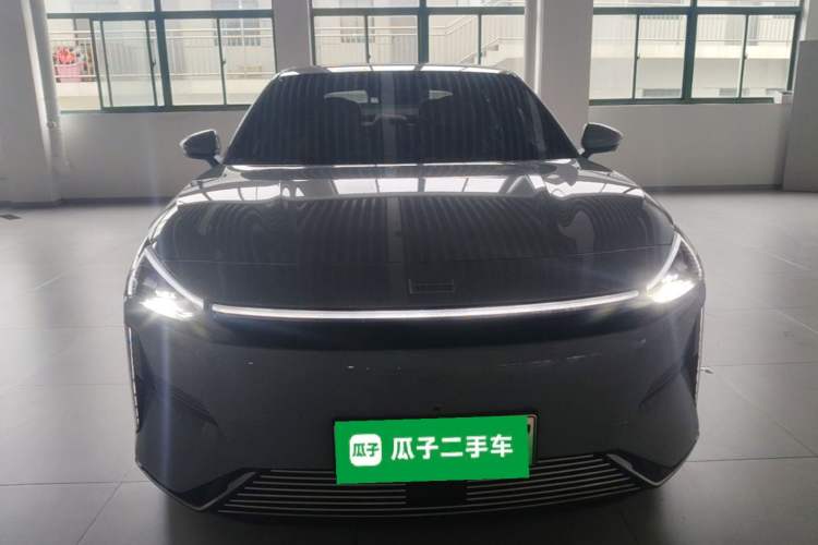 Used Geely Galaxy L6 2023 125km Starship Front
