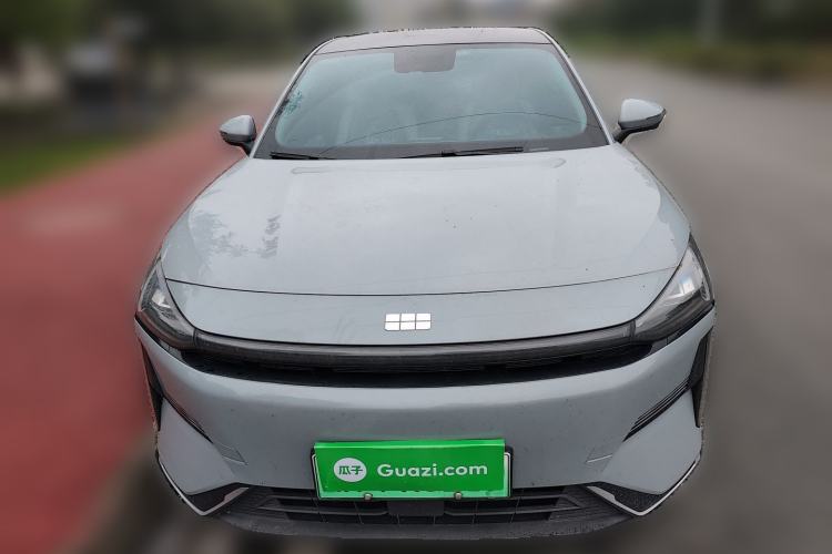 Used Geely Galaxy L6 2023 125km MAX Front