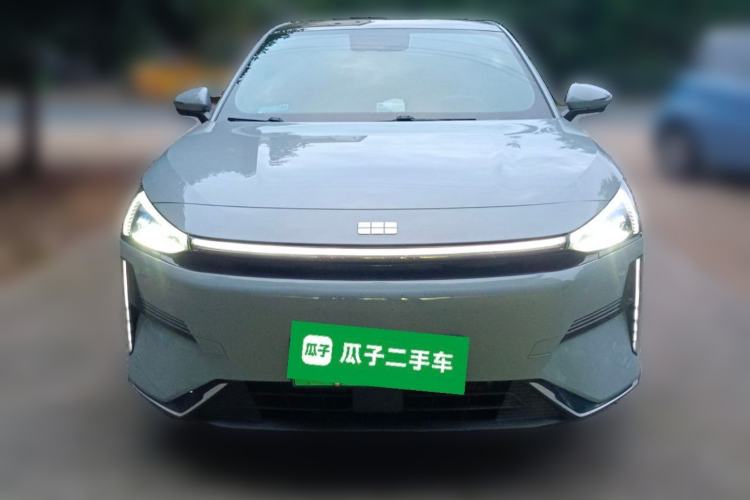 Used Geely Galaxy L6 2023 125km MAX Front