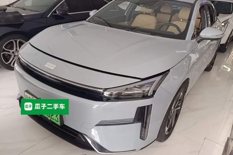 Used Geely Galaxy L6 2023 60km PLUS Guazi used car, China used car export, Used car for sale, Used cars, Cheapest cars for sale