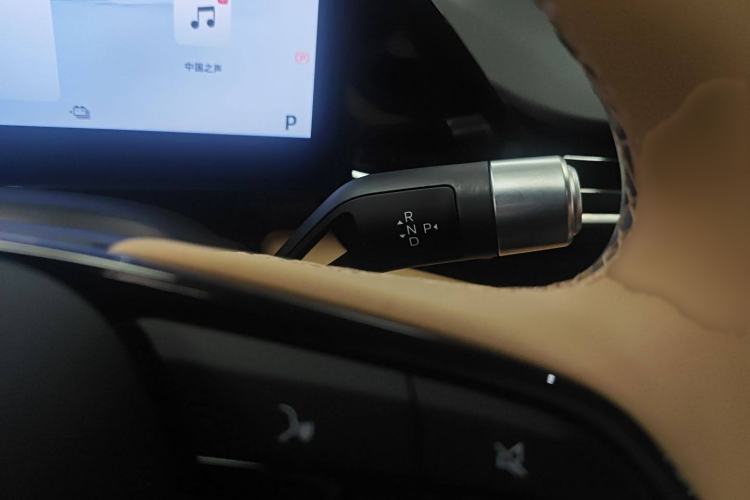 Used Geely Galaxy L6 2023 125km MAX Gear Lever