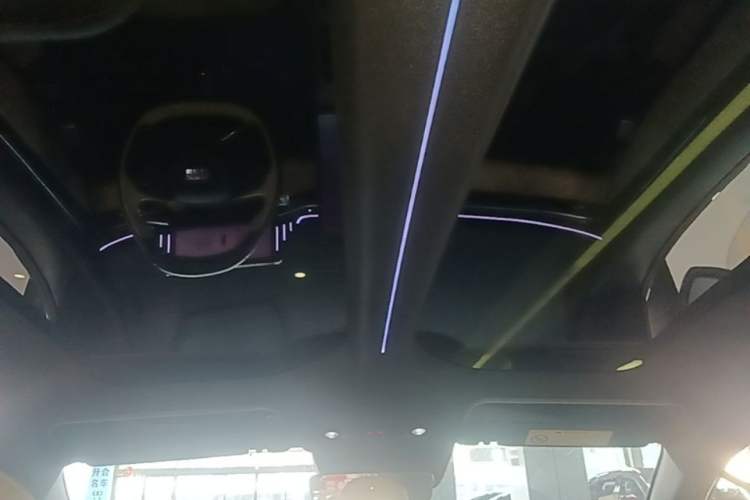 Used Geely Galaxy L6 2023 125km Starship Headliner