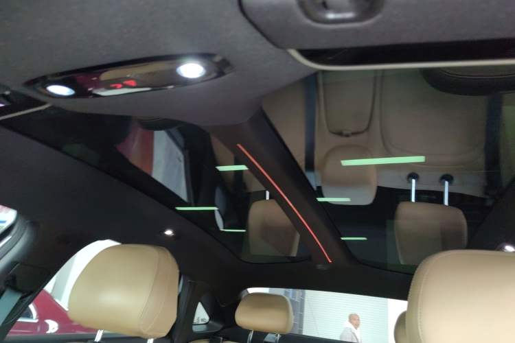 Used Geely Galaxy L6 2023 125km Starship Headliner