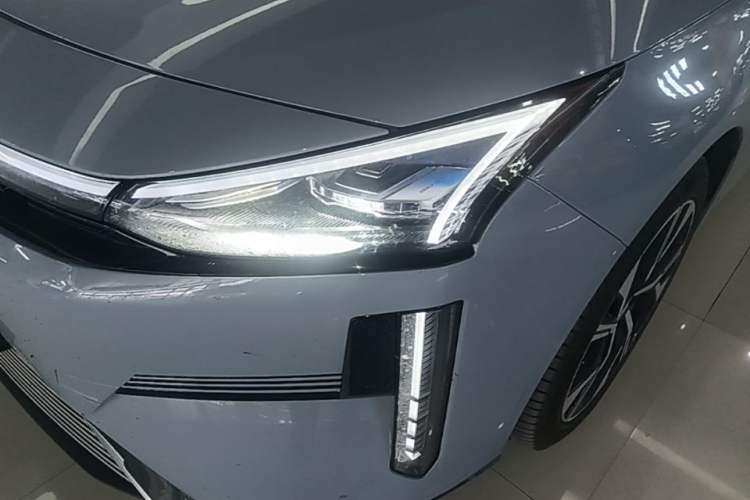 Used Geely Galaxy L6 2023 125km Starship Left Front Headlight