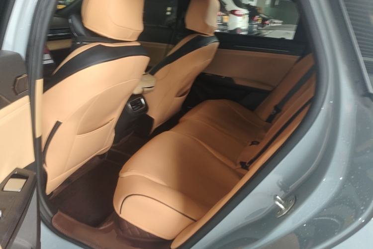 Used Geely Galaxy L6 2023 125km Starship Left Rear Seat