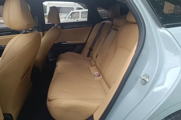 Used Geely Galaxy L6 2023 125km Starship Left Rear Seat