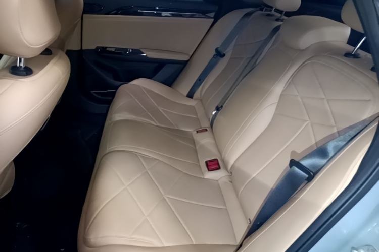 Used Geely Galaxy L6 2023 60km PLUS Left Rear Seat