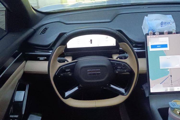Used Geely Galaxy L6 2023 125km MAX Steering Wheel