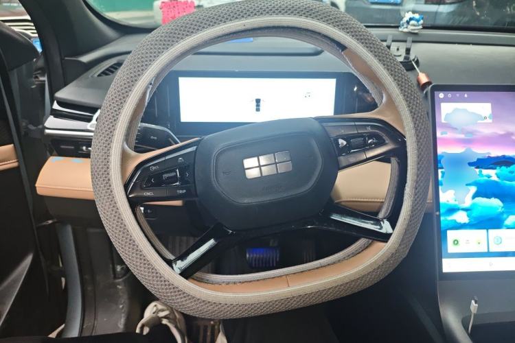 Used Geely Galaxy L6 2023 125km Starship Steering Wheel