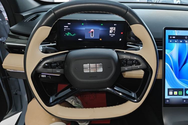 Used Geely Galaxy L6 2023 125km MAX Steering Wheel