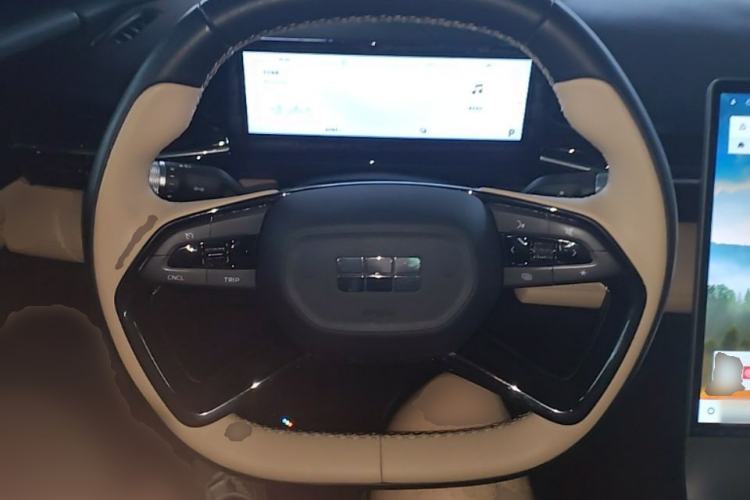Used Geely Galaxy L6 2023 125km PLUS Steering Wheel